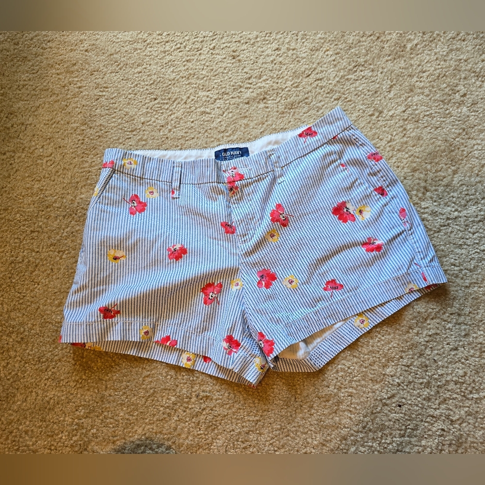 Old Navy Floral Shorts Striped Floral Pattern
